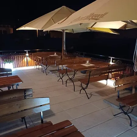 Guest house Horsky U Splavu Josefuv Dul