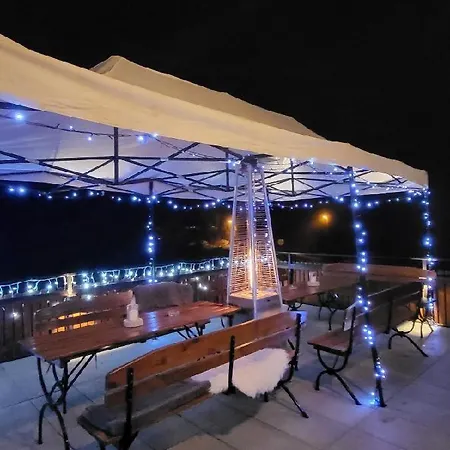 Guest house Horsky U Splavu 3*